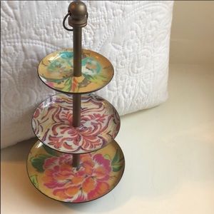 UO Floral Jewelry Stand